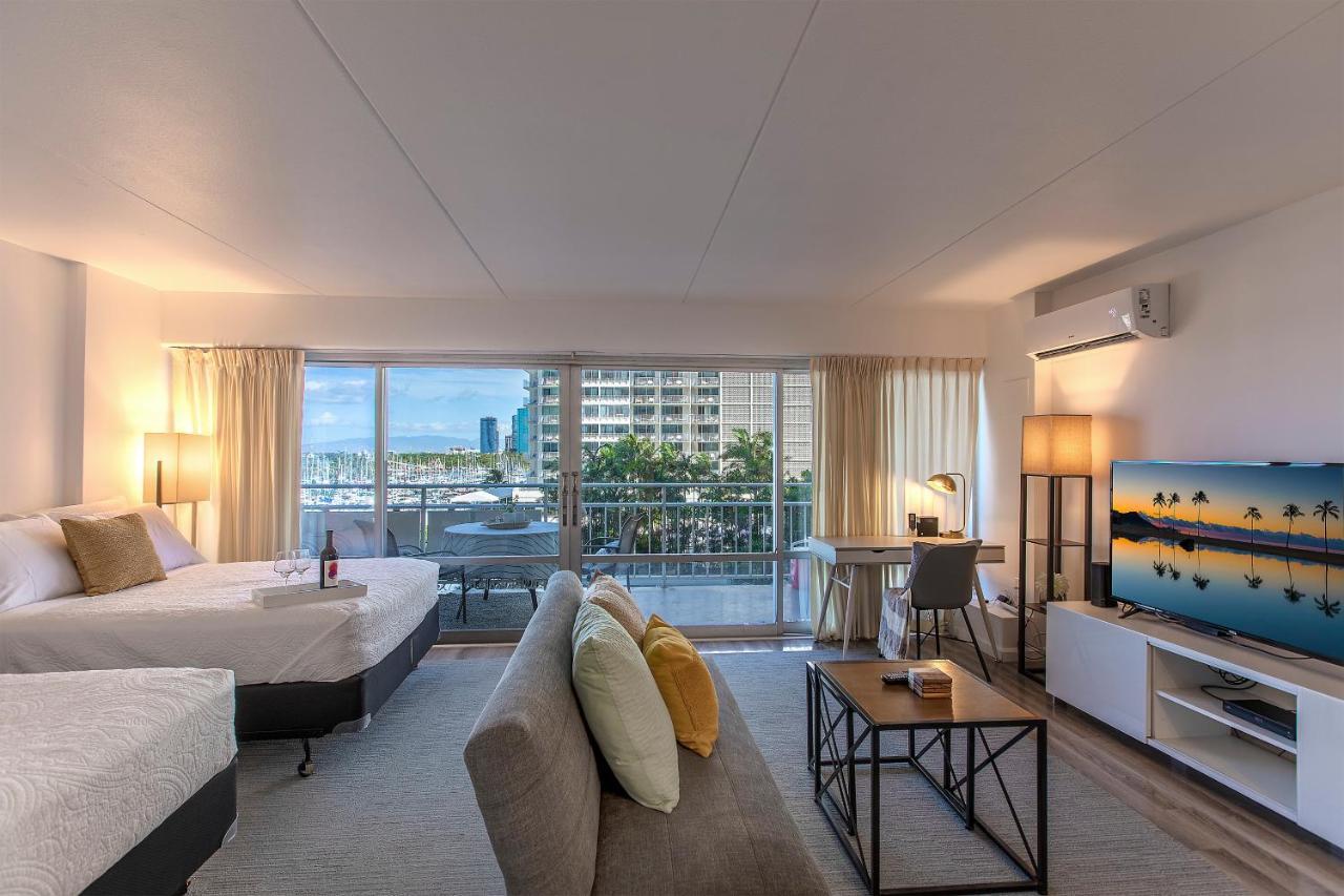 @ Marbella Lane - Oceanview Suite Steps To Beach Хонолулу Екстериор снимка